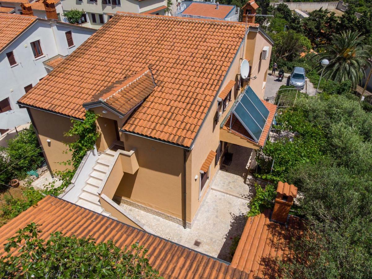 Apartman Anamarija Mali Losinj Exterior photo