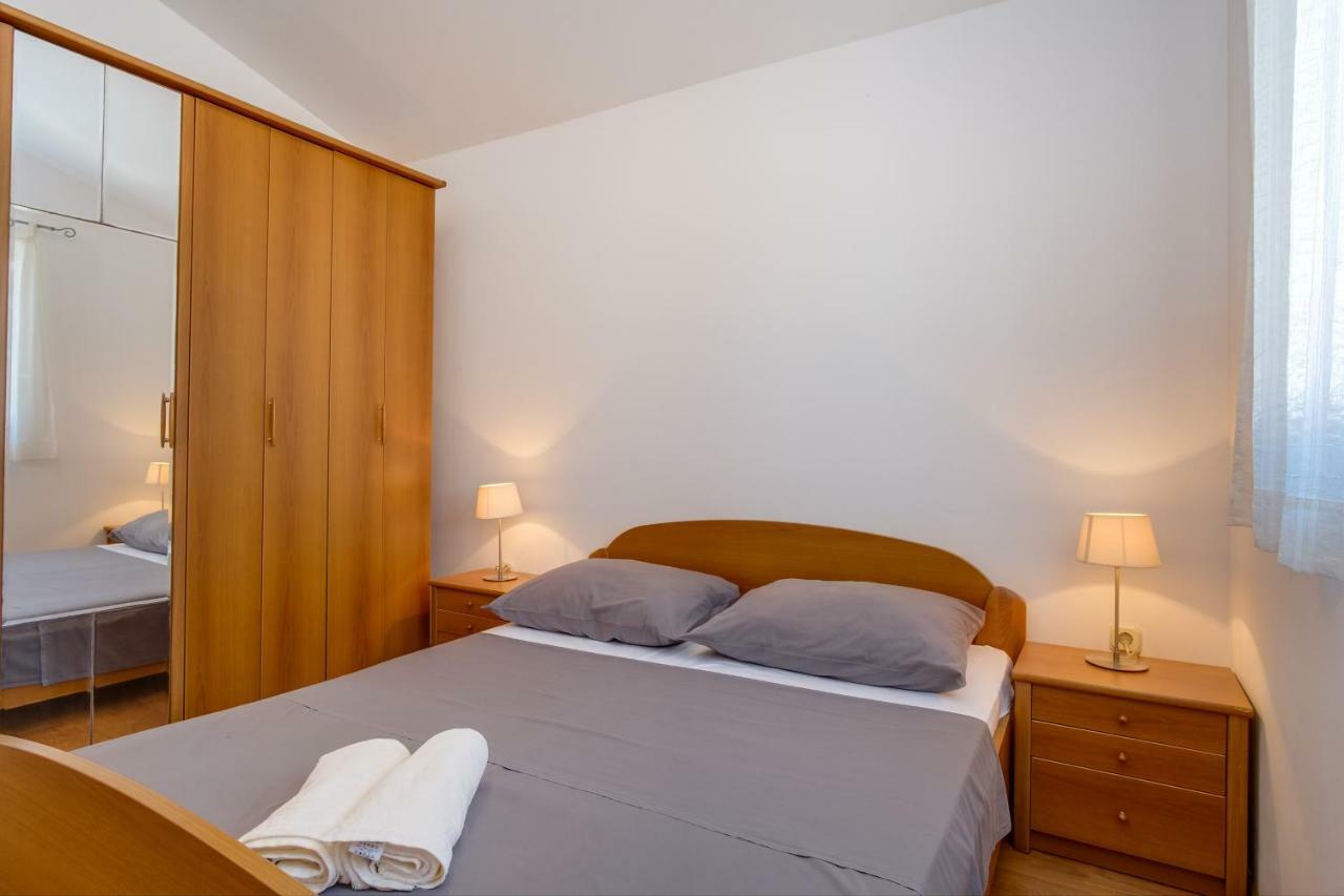 Apartman Anamarija Mali Losinj Exterior photo